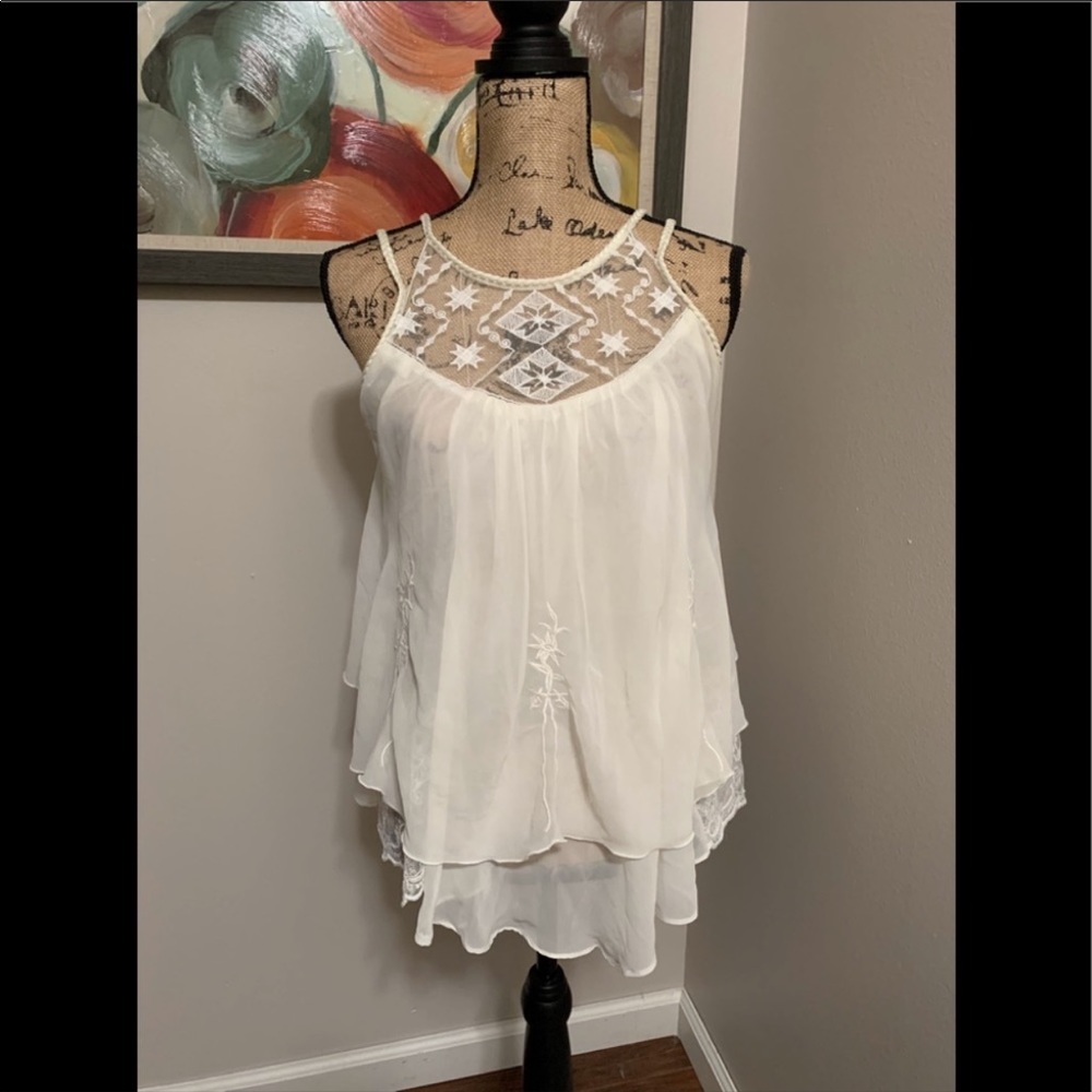 Women’s Poof! lace tank top